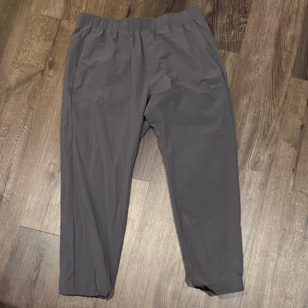Olivers gray track pants